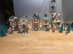 Kerstdorp met verlichting en 15 miniaturen, Ophalen of Verzenden, Zo goed als nieuw