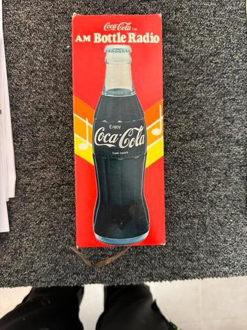 Coca Cola Am Radio Vintage est toujours en plastique 