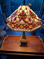 Tiffany tafellamp, Ophalen