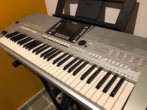 Clavier Yamaha PSR-S910, Musique & Instruments, Claviers, Utilisé, 61 touches, Yamaha, Sensitif, Avec pied, Connexion MIDI, Enlèvement