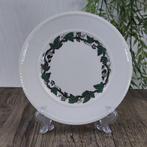 Wedgwood Stratford Gebaksbordje 16cm, Antiek en Kunst, Antiek | Servies los, Ophalen of Verzenden