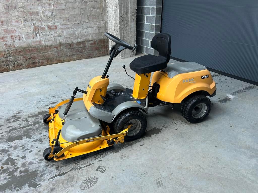 Stiga Park Compact Hydro van 15,5 pk, Tuin en Terras, Zitmaaiers, Gebruikt, 90 tot 120 cm, Elektrische starter, Mulchfunctie, Ophalen of Verzenden