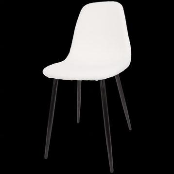 4 bouclé stoelen.  beschikbaar voor biedingen