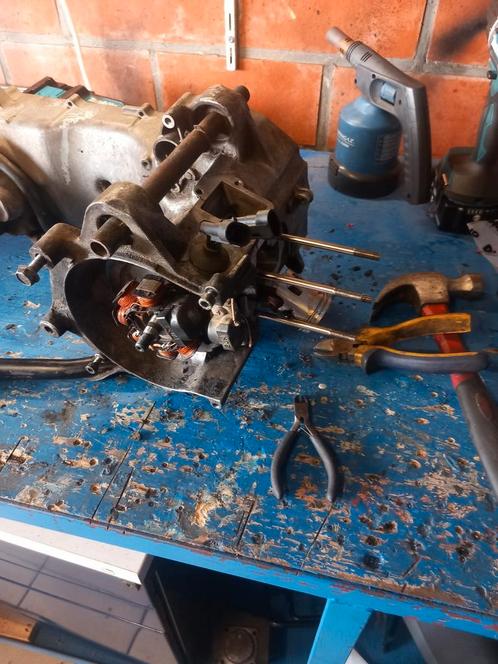 Reparatie van motor grasmaaiers qauds van alles, Fietsen en Brommers, Brommeronderdelen | Scooters, Ophalen