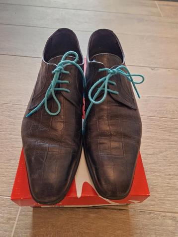 Herenschoenen  beschikbaar voor biedingen