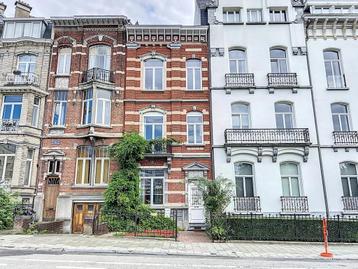 Maison à vendre à Bruxelles, 5 chambres