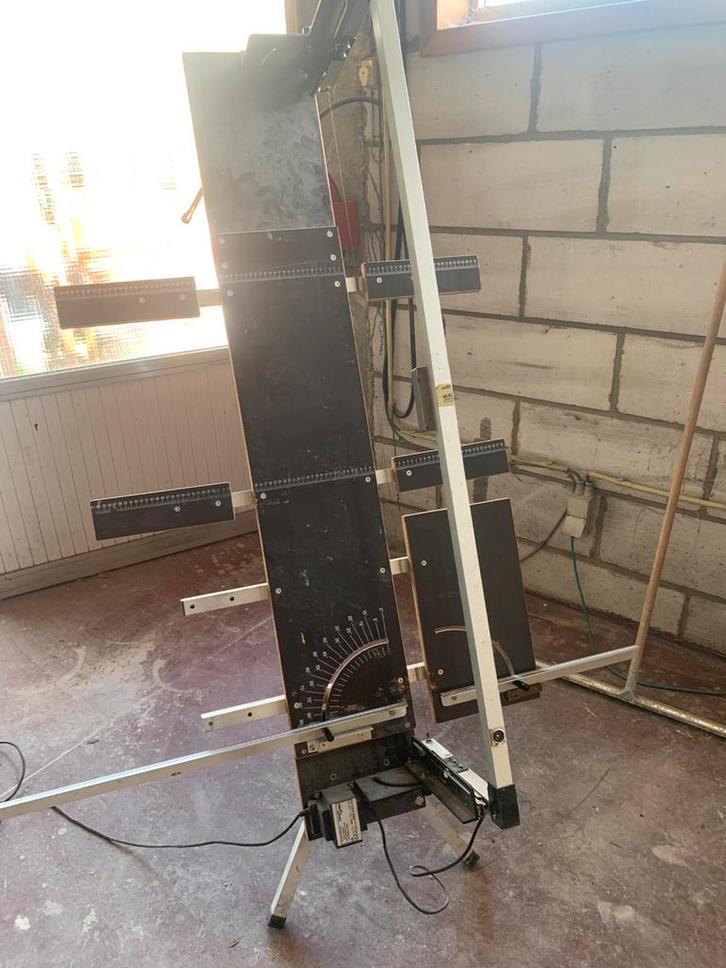 isomo snijapparaat, Doe-het-zelf en Bouw, Gereedschap | Handgereedschap, Gebruikt, Ophalen