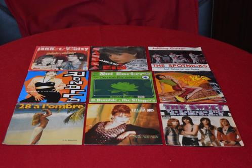 45t's ? hier is heel veel nostalgishe muziek te ontdekken, Cd's en Dvd's, Vinyl | Rock, Zo goed als nieuw, Poprock, Overige formaten
