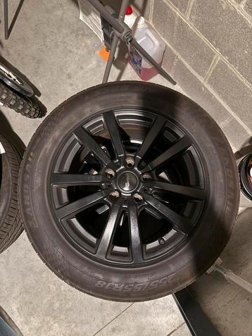 Jantes Brock 18” avec pneus neufs 255/55R18 SUV beschikbaar voor biedingen