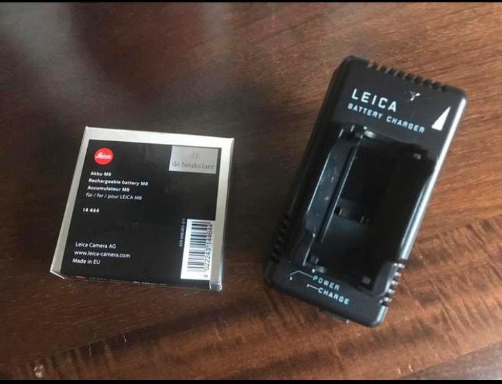LEICA batterijen en laders, Audio, Tv en Foto, Fotografie | Accu's en Batterijen, Gebruikt, Ophalen of Verzenden