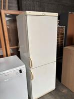 Koelkast + diepvries Combi Merk Aeg Goede staat., Elektronische apparatuur, Koelkasten en IJskasten, Ophalen, Zo goed als nieuw