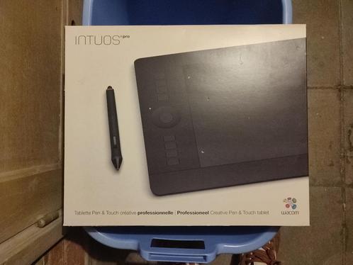 Wacom Intuos Pro Medium PTH-651 tablet — goede staat —, Computers en Software, Tekentablets, Gebruikt, Draadloos, Multi-touch