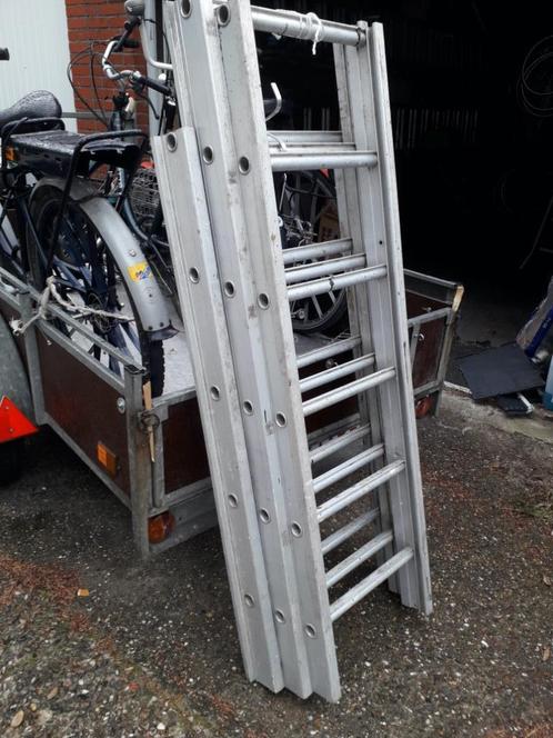 Allu ladder - 3 delen schuiven in mekaar, Doe-het-zelf en Bouw, Ladders en Trappen, Zo goed als nieuw, Ladder, 2 tot 4 meter, Opvouwbaar of Inschuifbaar