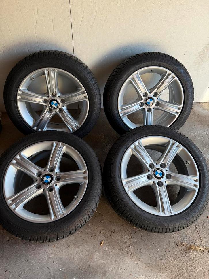 BMW 3 serie 17 inch winterbanden originele velgen F30 F31, Auto-onderdelen, Banden en Velgen, Banden en Velgen, Winterbanden, 17 inch