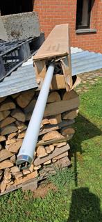 Tubes ́neon, Enlèvement