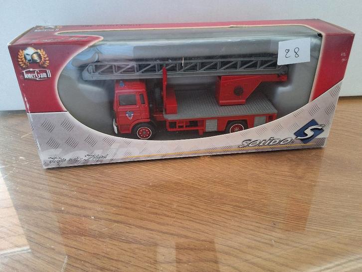 28) brandweerwagen, Hobby en Vrije tijd, Modelauto's | 1:43, Zo goed als nieuw, Bus of Vrachtwagen, Solido, Ophalen of Verzenden