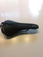 Racefiets zadel Prologo Scratch M5 AGX V-mount + Minitool, Fietsen en Brommers, Fietsonderdelen, Ophalen, Racefiets, Nieuw, Prologo