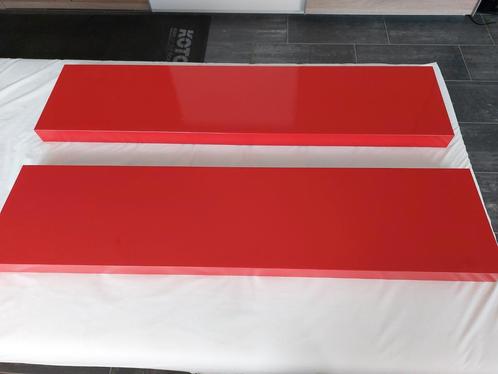 2 boekenplanken Ikea LACK rood, Huis en Inrichting, Kasten | Boekenkasten, Gebruikt, Ophalen