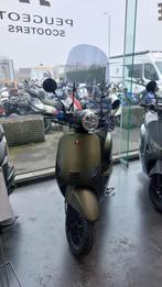 GTS toscana exclusive nieuwe scooter A/B euro 5, Fietsen en Brommers, Scooters | Overige merken, Ophalen, Gts, Nieuw, Benzine