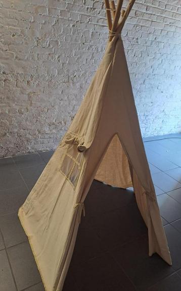 Tente Tipi, Enlèvement
