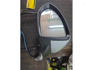 Buitenspiegel links van een Volkswagen Golf Sportsvan beschikbaar voor biedingen