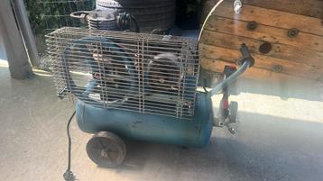 brown 230 compressor defect beschikbaar voor biedingen