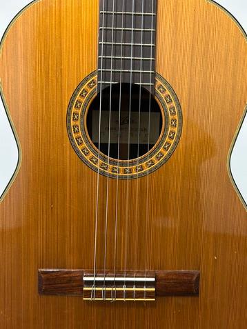 Aria AC-15 klassieke gitaar 70s beschikbaar voor biedingen