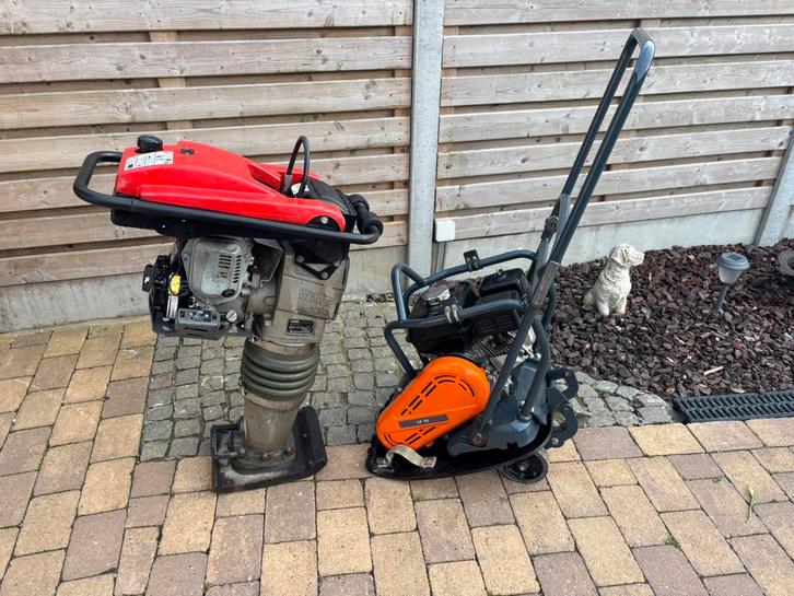 Set .. Trilplaat +Stamper, Doe-het-zelf en Bouw, Gereedschap | Overige machines, Gebruikt, Ophalen
