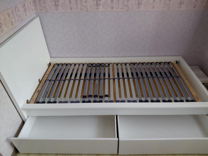 Malm bedrame & lattenbodem, Huis en Inrichting, Slaapkamer | Bedden, Gebruikt, Eenpersoons, 100 cm, 210 cm, Hout, Wit, Ophalen