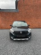 Dacia Lodgy 1.3 TCe| CAMERA, NAVI, CRUISE, 7 PLAATSEN,.., Auto's, Dacia, Voorwielaandrijving, Blauw, 7 zetels, Handgeschakeld