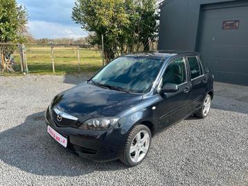 Mazda 2 1.4 essence AIRCO 113000km  beschikbaar voor biedingen