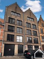Appartement te huur in Ieper, 2 slpks, 205 kWh/m²/jaar, 2 kamers, Appartement, 104 m²