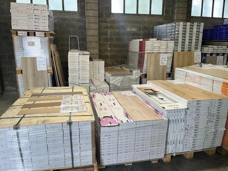 OP=OP PVC, laminaat en parket vloer, Huis en Inrichting, Stoffering | Vloerbedekking, Nieuw, Laminaat, Crème, Beige, Bruin, Grijs