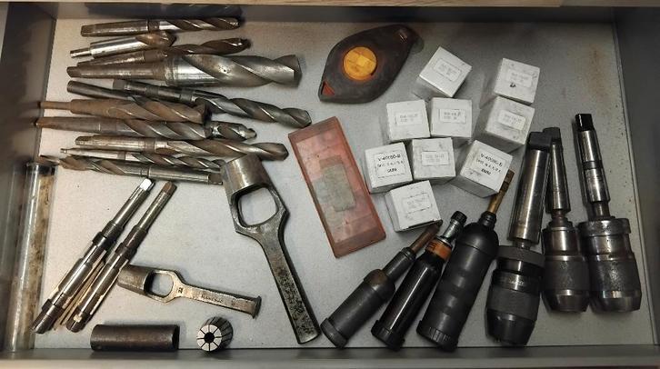 Lot mandrins,forêts, contre pointes,alesoir..., Doe-het-zelf en Bouw, Draaibanken, Gebruikt, Onderdeel, Ophalen