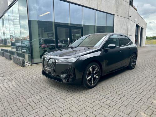 BMW iX e-drive50 PANO/LASERLIGHT/H&K/TREKHAAK, Auto's, BMW, Bedrijf, Te koop, iX, 4x4, ABS, Achteruitrijcamera, Adaptieve lichten