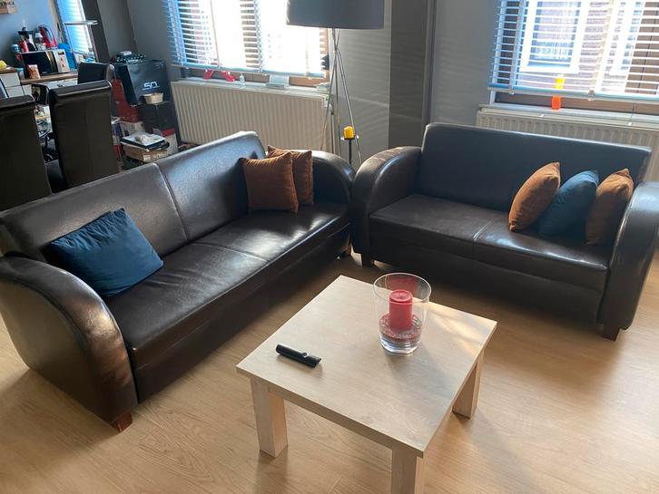 Sofa 3 + 2, Huis en Inrichting, Zetels | Complete zithoeken, Zo goed als nieuw, Kunststof, Ophalen