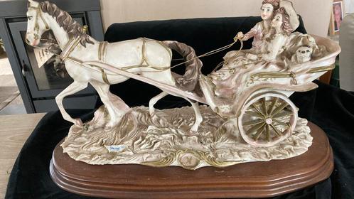 Prachtig beeld “Paard met wagen en koppeltje “ Biscuit, Antiek en Kunst, Kunst | Beelden en Houtsnijwerken, Ophalen
