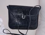 Croco schoudertas duchateau  ( delvaux), Handtassen en Accessoires, Tassen | Schoudertassen, Ophalen of Verzenden, Zo goed als nieuw