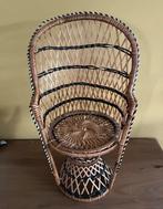 Vintage pauwstoeltje, Ophalen of Verzenden, Zo goed als nieuw