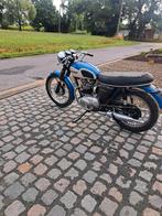 Triumph daytona, Motoren