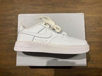 Partij Nike Air Force 1 Wit NIEUW beschikbaar voor biedingen