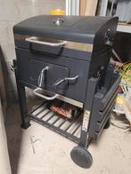 BBQ met thermometer en zijtafel - 1 keer gebruikt, Jardin & Terrasse, Barbecues au charbon de bois, Enlèvement