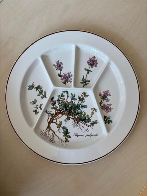 assiettes et saucières Villeroy & Boch, Huis en Inrichting, Keuken | Servies, Gebruikt, Bord(en), Overige stijlen, Porselein, Ophalen