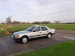 1986 Mercedes-Benz 200-500 (W124) Personenauto, Auto's, Mercedes-Benz, Gebruikt, Overige brandstoffen, Bedrijf, Te koop