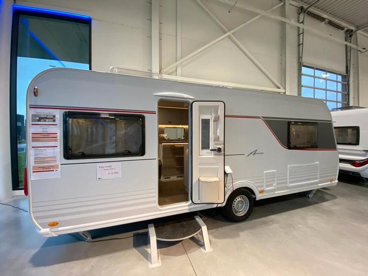 Burstner Averso 535 TL nieuwstaat, Caravans en Kamperen, Caravans, Bedrijf, tot en met 4, 1000 - 1250 kg, Standaardzit, Bürstner