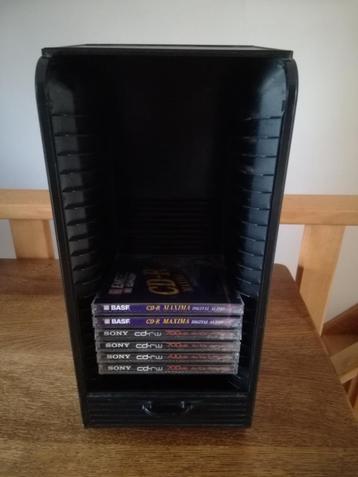 Boîte de rangement CD beschikbaar voor biedingen