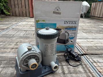 Pompe de filtration Intex Krystal Clear 634RC – 9,5 m³/h, Enlèvement, Comme neuf, Pompe
