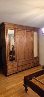 Kleerkast massief grenen spitspaan, Huis en Inrichting, Kasten | Kleerkasten, Ophalen
