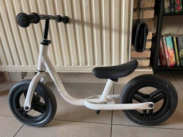 Loopfiets vanaf 2jaar beschikbaar voor biedingen