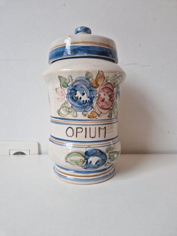 Ancien pot à pharmacie « Opium »